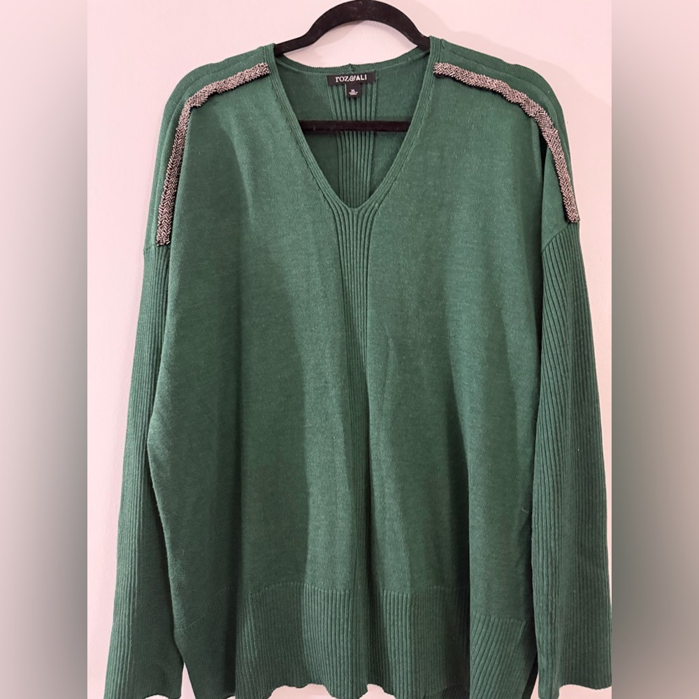 Roz & Ali Forest Green V-Neck Sweater with Silver Accents